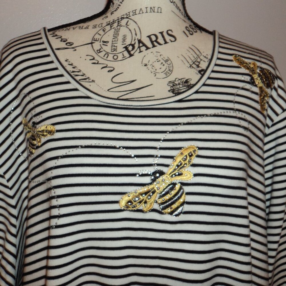 Quacker Factory Women's Plus 3X Top Shirt Striped Black White Embroidered Bee
